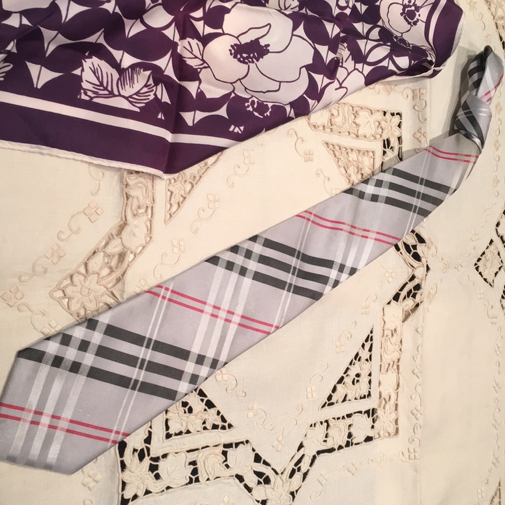 Burberry of London men’s dress tie